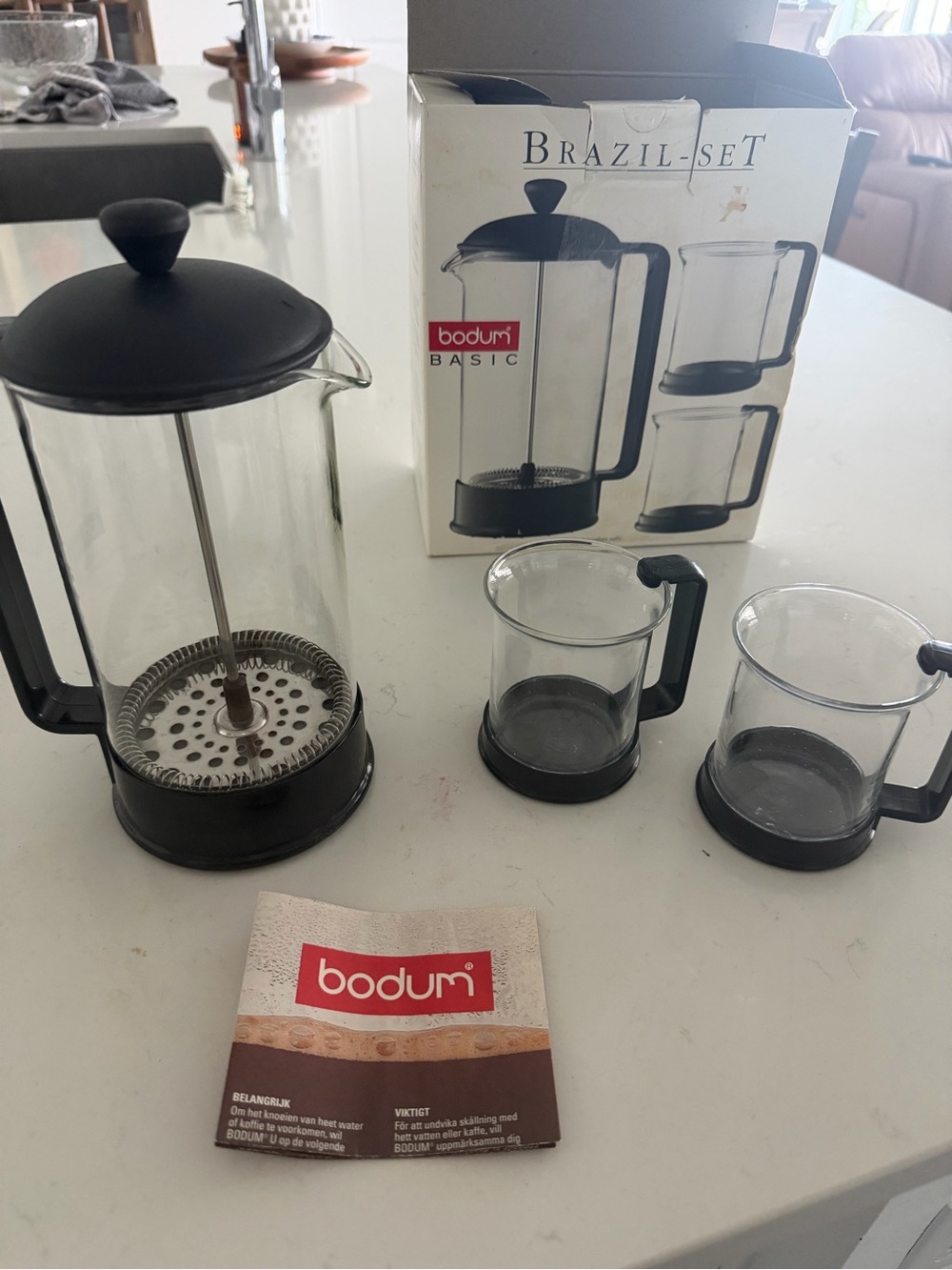 BRAND NEW IN BOX Bodum Brazil-Set Black French Press Coffee Maker w/ Glass Cups